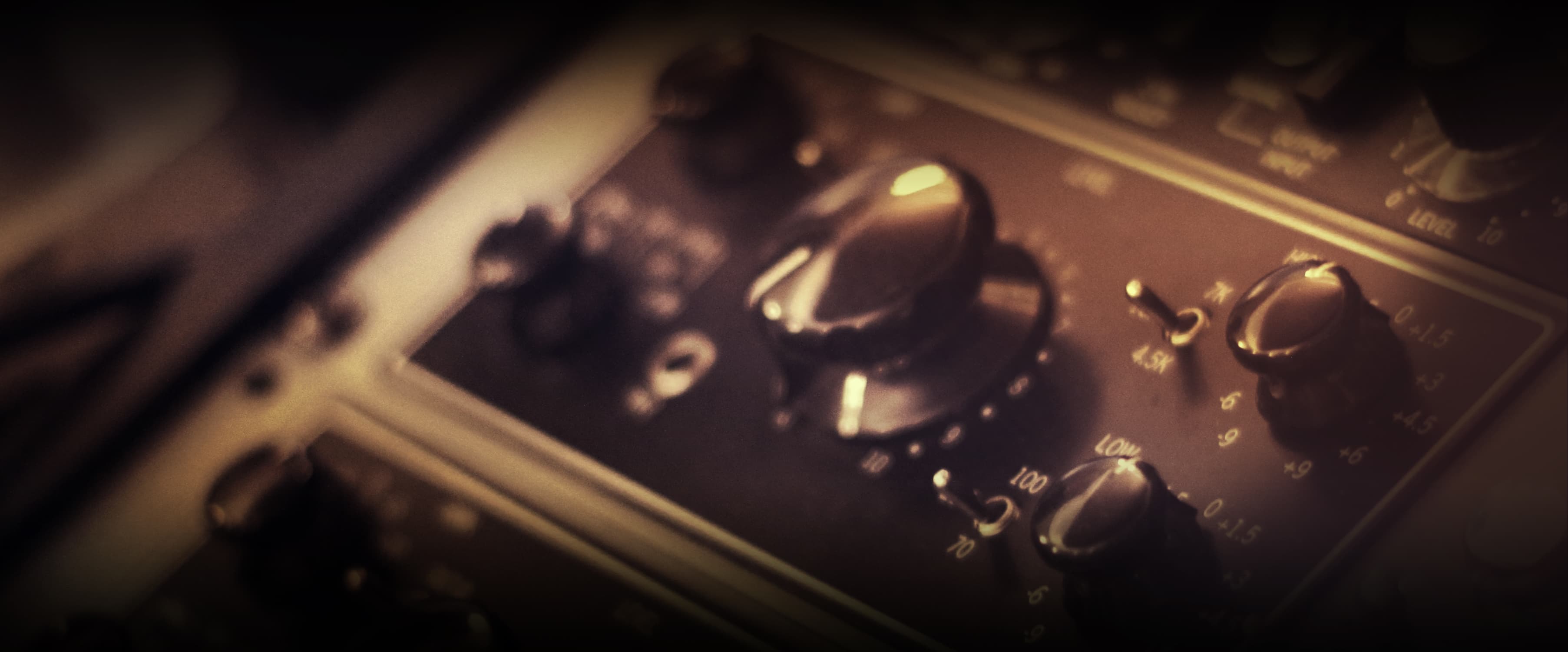 Top 5 Reasons Mic Preamps Matter Universal Audio