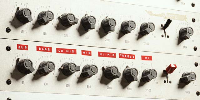 Soulful Graphic EQでサウンドをシェイプアップ