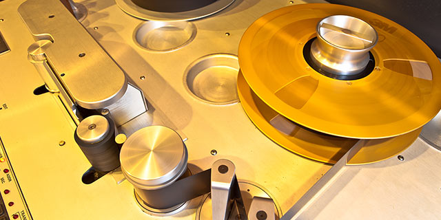 A Groundbreaking Tape Machine