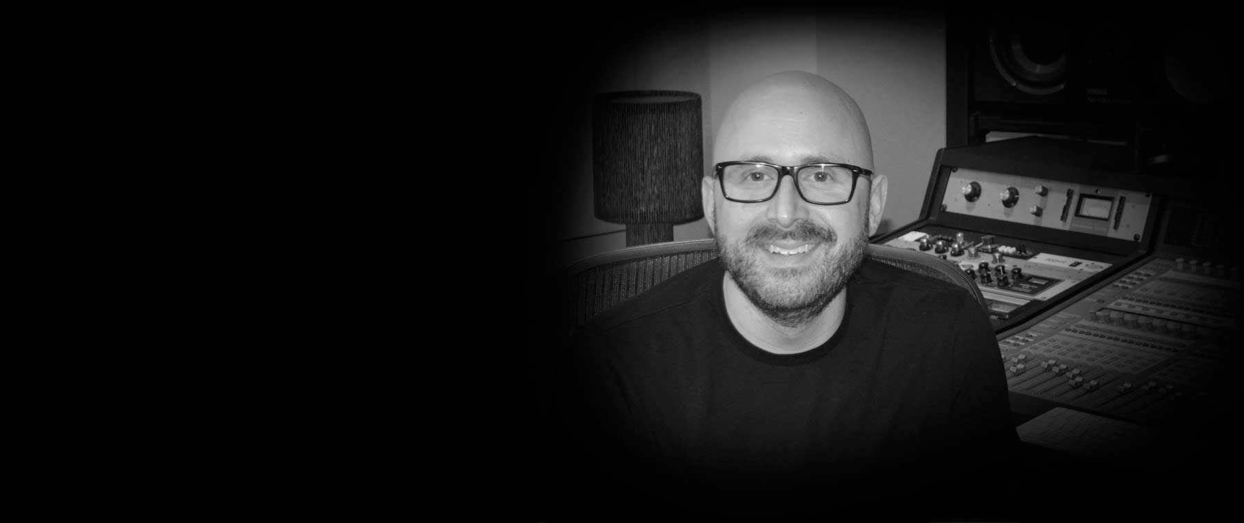 アダム・ホーキンス